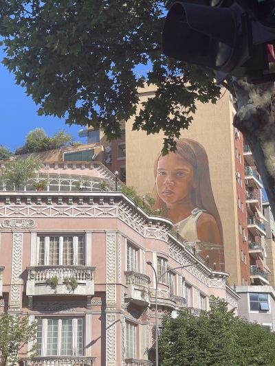 Albanien Tirana Wandgemälde